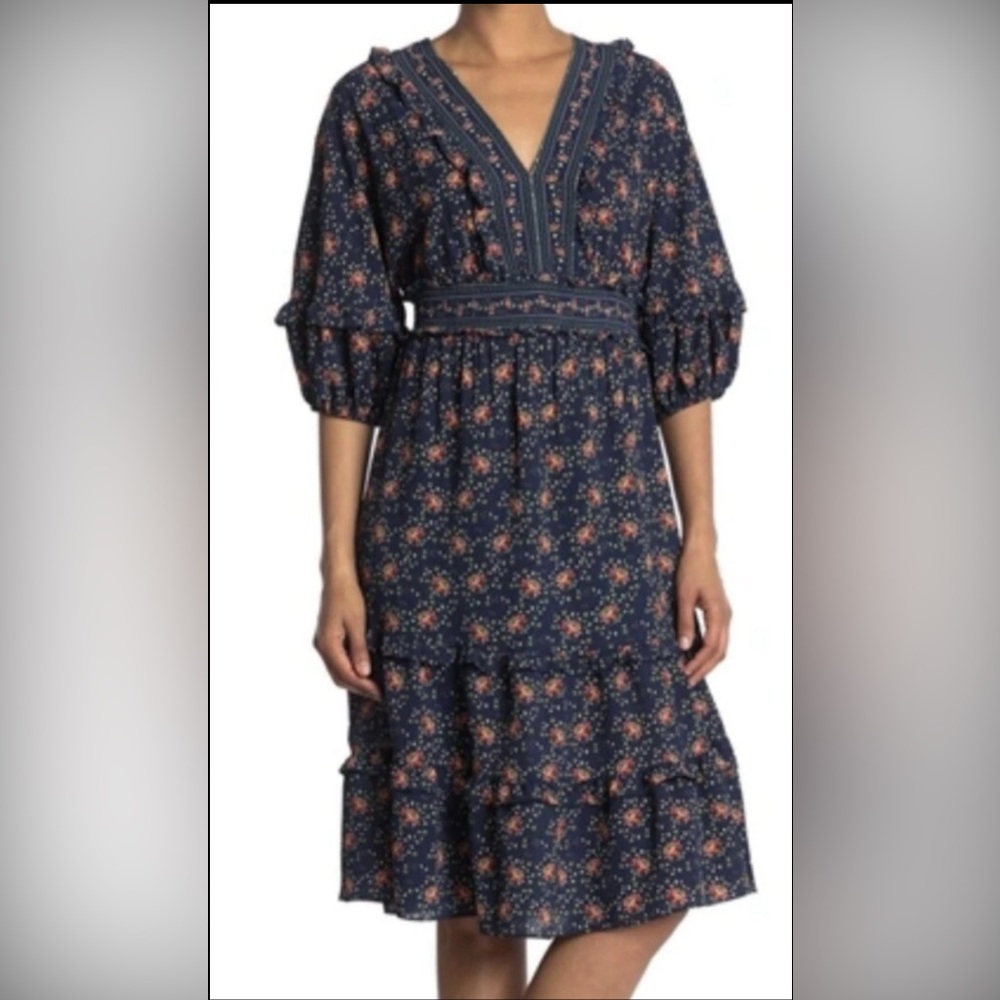 NWT Max Studio Dark Blue Floral V-Neck Ruffles Waist Tiered Dress Sz S Puff Slv